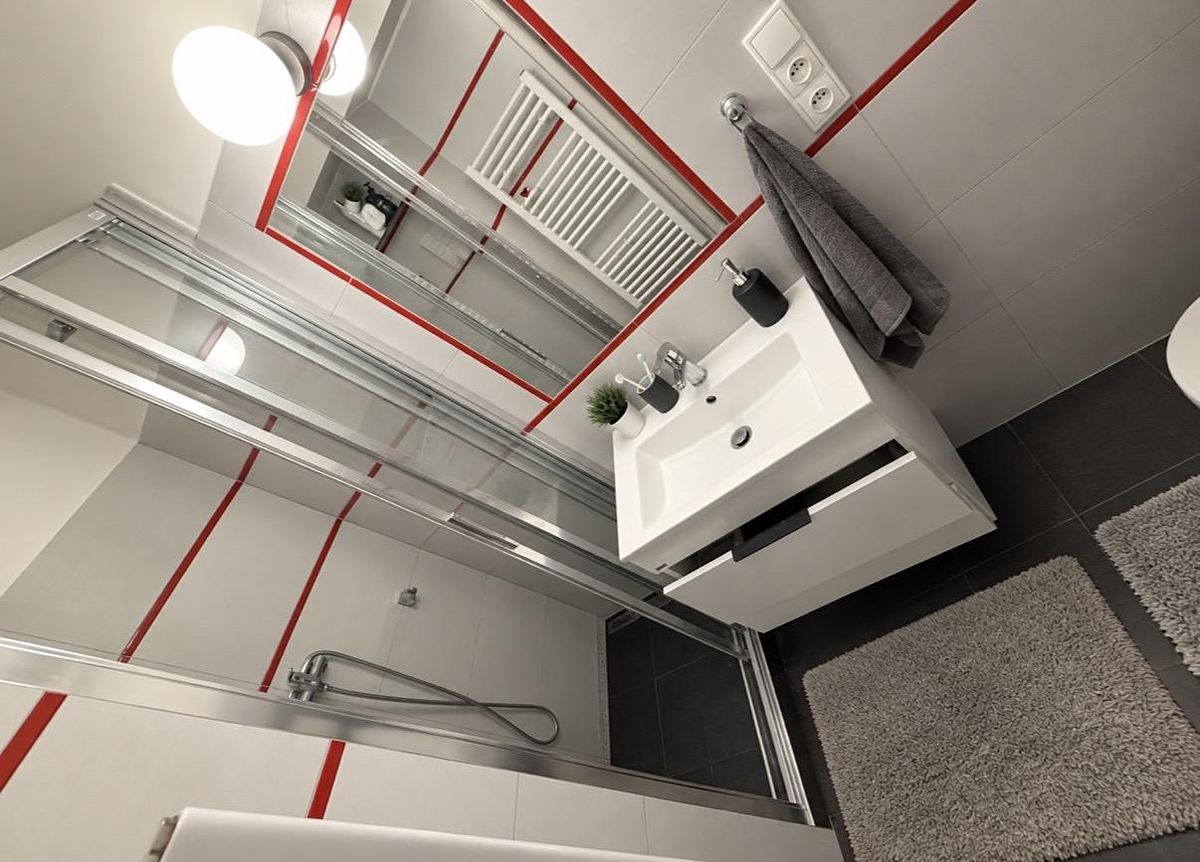 Pronájem bytu 2+1 81 m² – fotografie 3