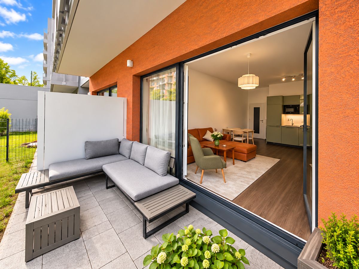 Pronájem bytu 2+kk 66 m² – fotografie 2