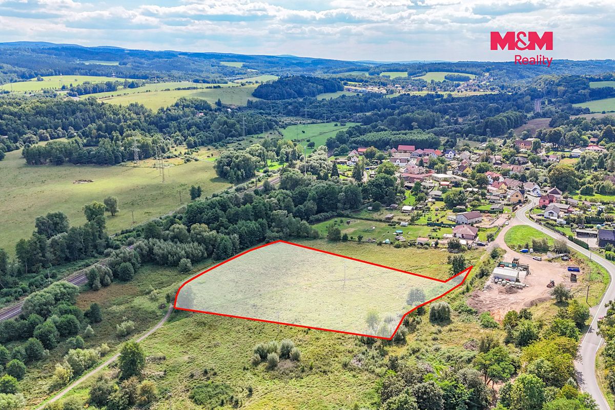 Prodej stavebního pozemku 5749 m² – fotografie 3