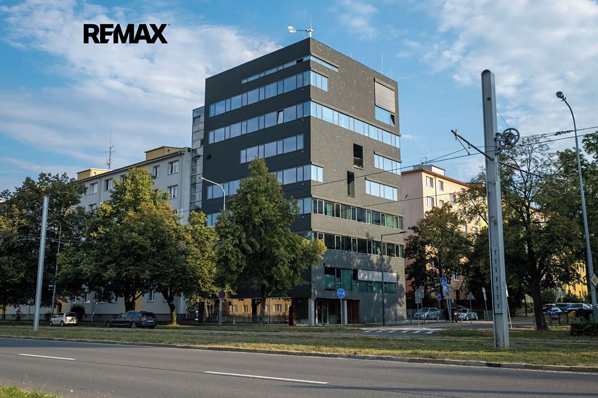 Pronájem obchodního prostoru 146 m²