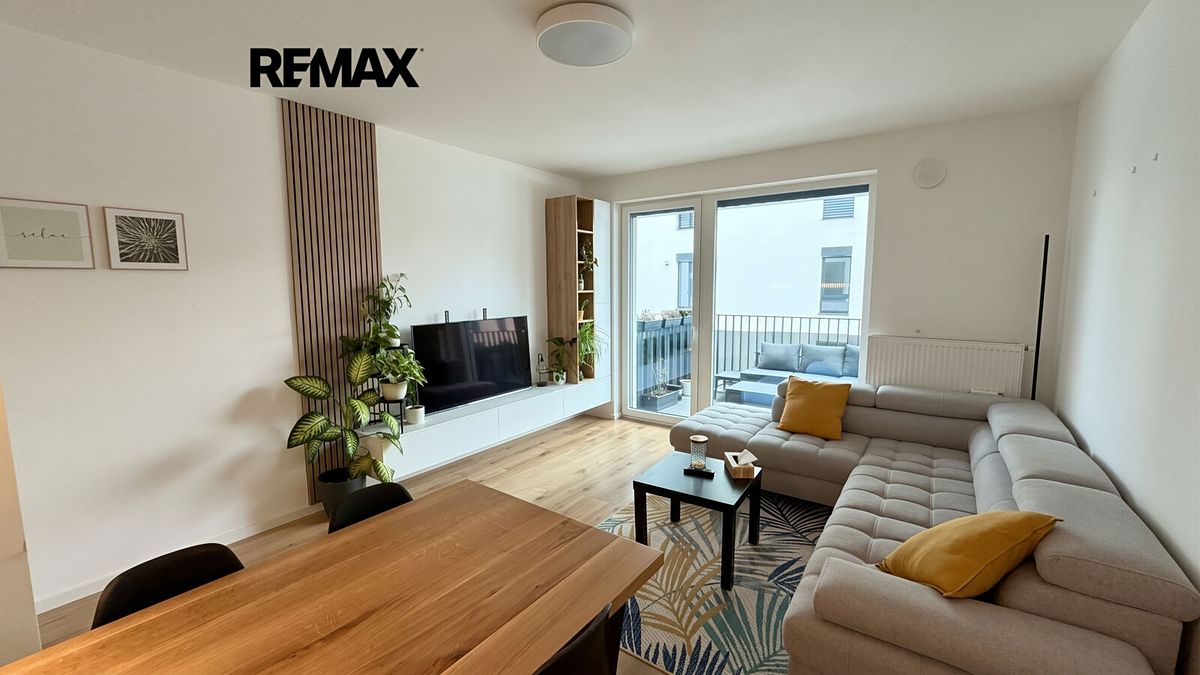 Pronájem bytu 3+kk 72 m²