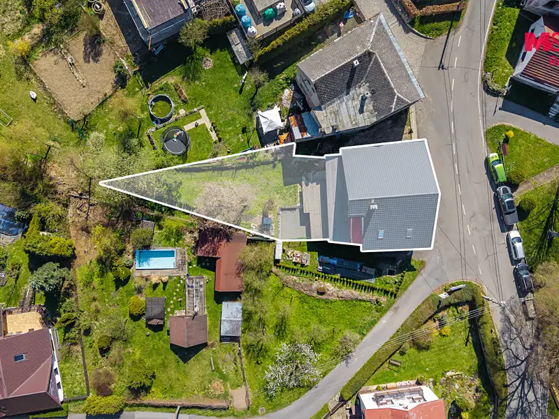 Prodej rodinného domu 313 m², pozemek 457 m², Železný Brod – náhled fotky 2
