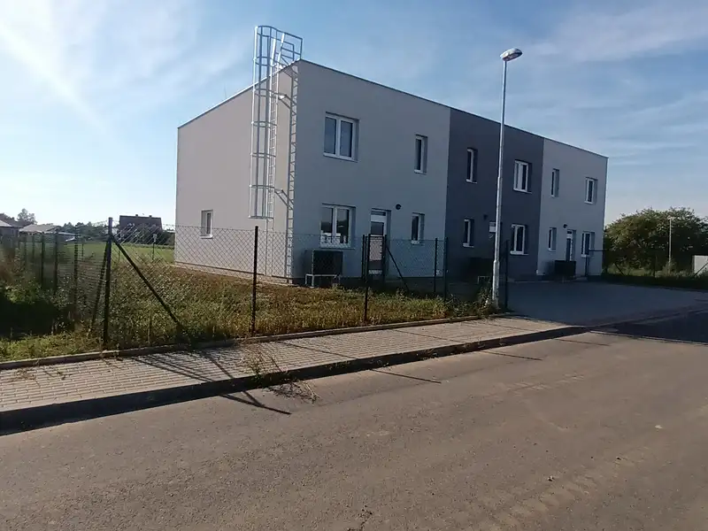 Prodej rodinného domu 137 m², pozemek 300 m², Lužec nad Vltavou – náhled fotky 2