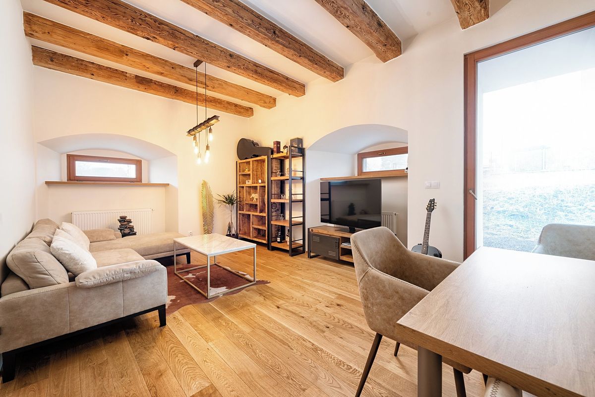 Pronájem bytu 3+kk 71 m²