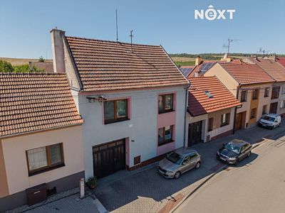 Prodej rodinného domu 240 m², pozemek 1150 m²
