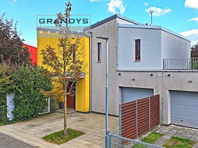 Prodej rodinného domu 144 m², pozemek 319 m²
