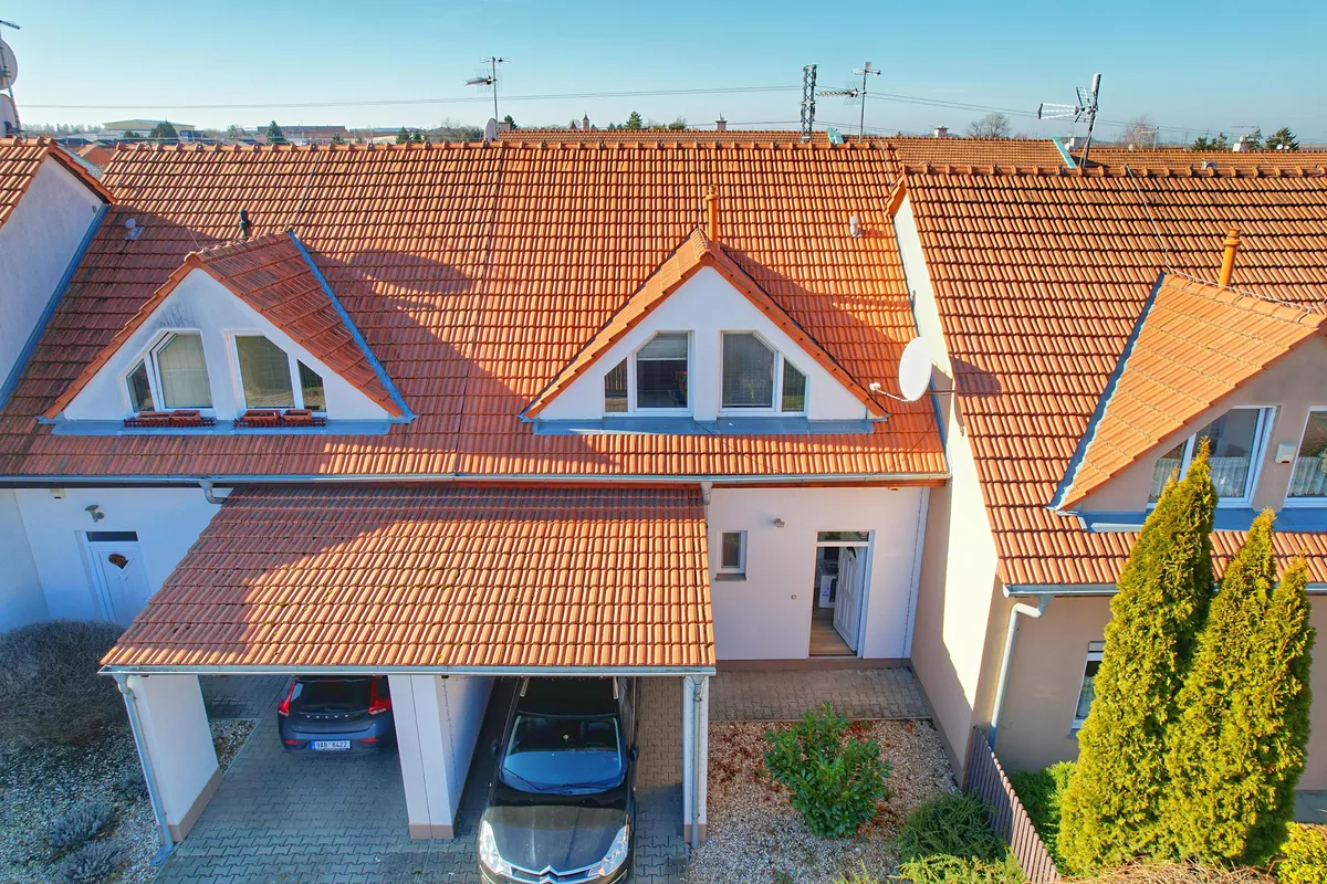 Pronájem rodinného domu 120 m², pozemek 196 m²