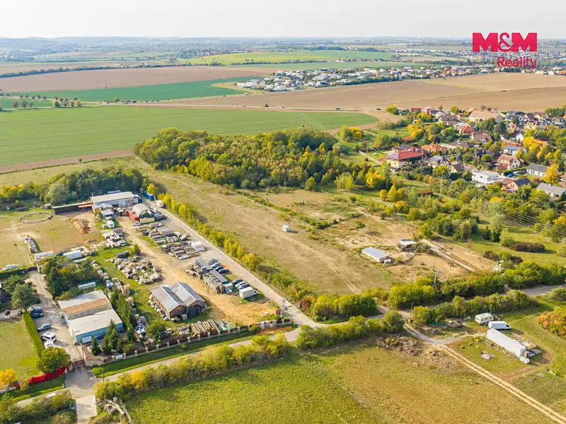Prodej komerčního pozemku 10265 m², Ořech – náhled fotky 2