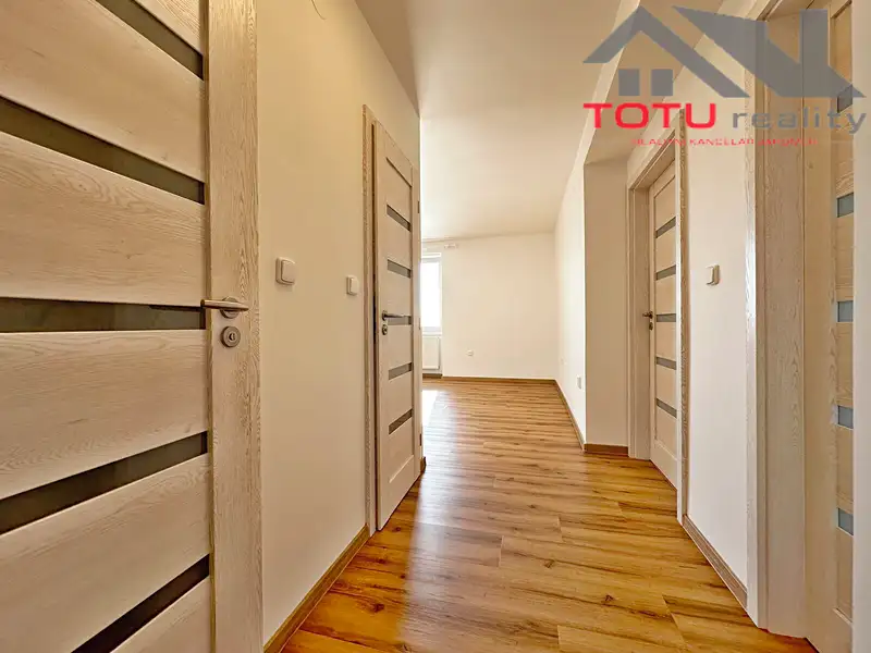 Pronájem bytu 3+kk 70 m², Jaroměř – náhled fotky 3