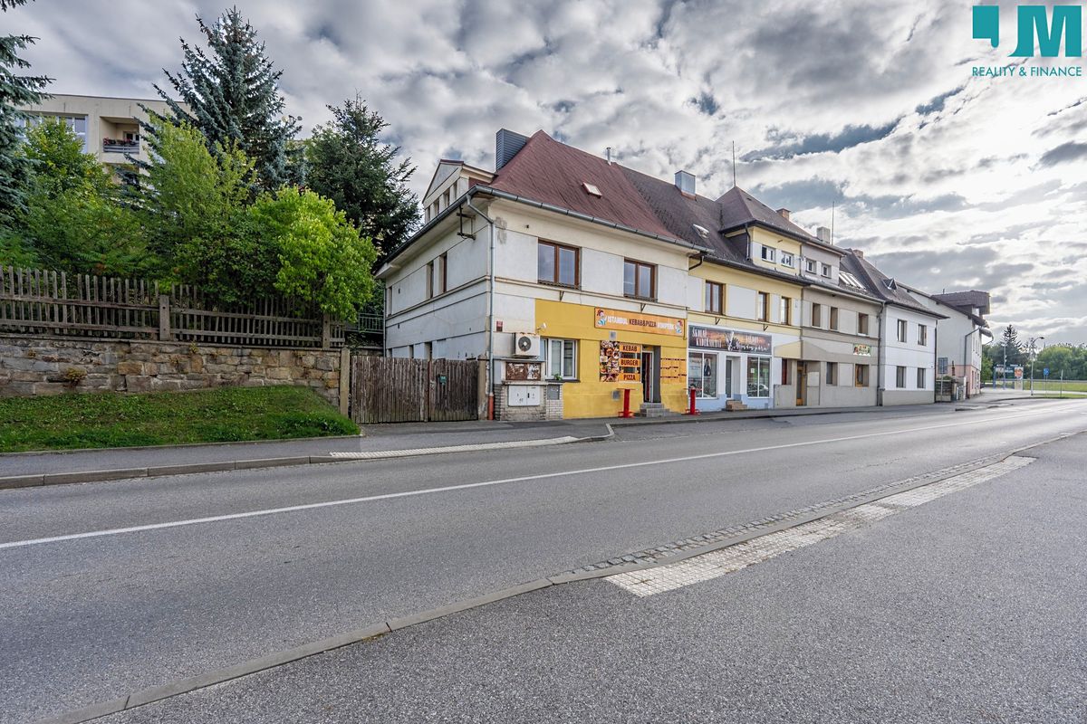 Prodej rodinného domu 180 m², pozemek 596 m², Vimperk – fotka 1 z 3