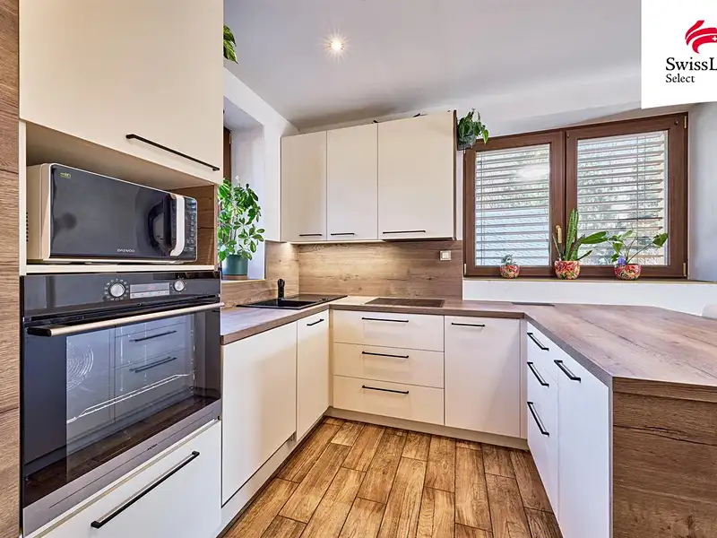 Prodej rodinného domu 188 m², pozemek 2850 m², Zlatá Olešnice – náhled fotky 3