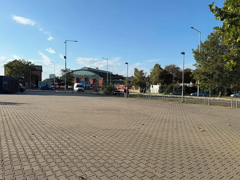 Pronájem komerčního pozemku 500 m², Olomouc – náhled fotky 1