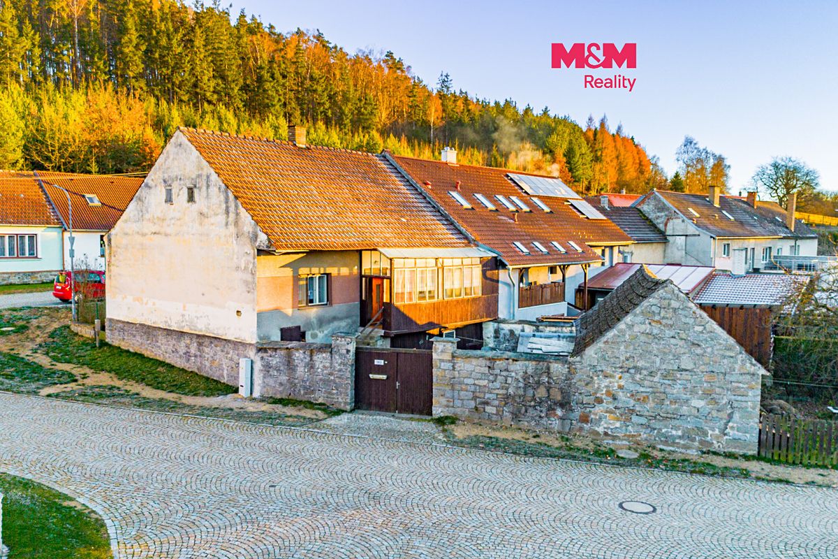Prodej rodinného domu 84 m², pozemek 327 m², Mrákotín – fotka 1 z 3