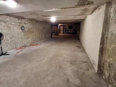 Pronájem skladového prostoru 100 m²
