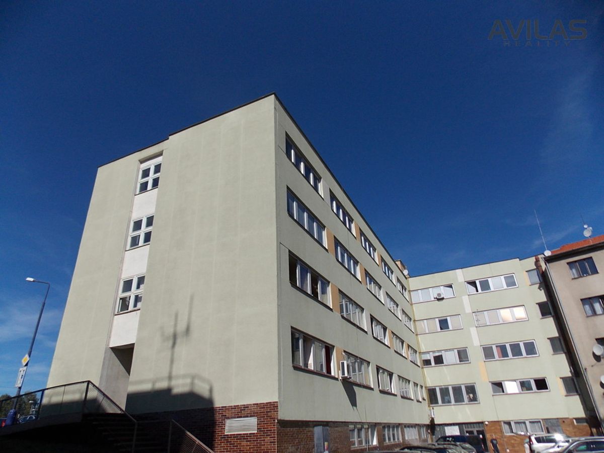 Pronájem kanceláře 37 m² – fotografie 2