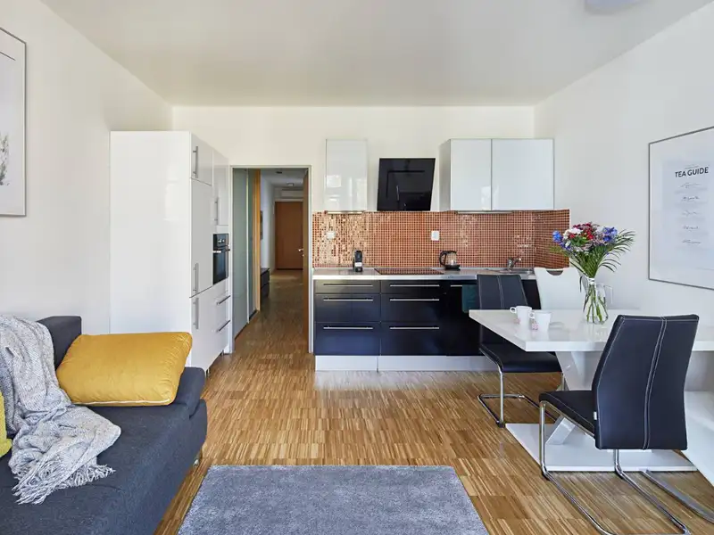 Pronájem bytu 2+kk 42 m², Praha – náhled fotky 2