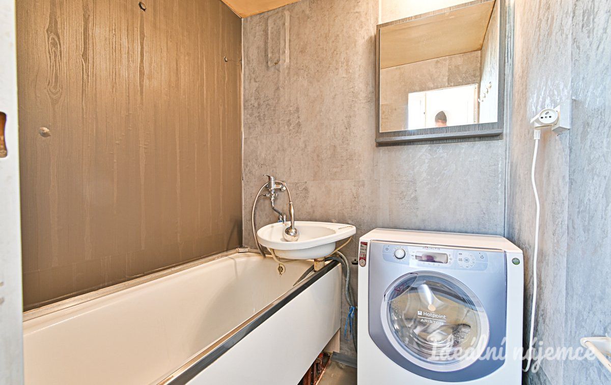 Pronájem bytu 3+1 70 m² – fotografie 2