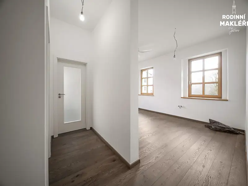 Prodej bytu 2+kk 55 m², Kořenov – náhled fotky 2