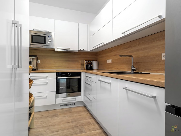 Квартира 4+kk на продаж, 114 м² (13 з 23)