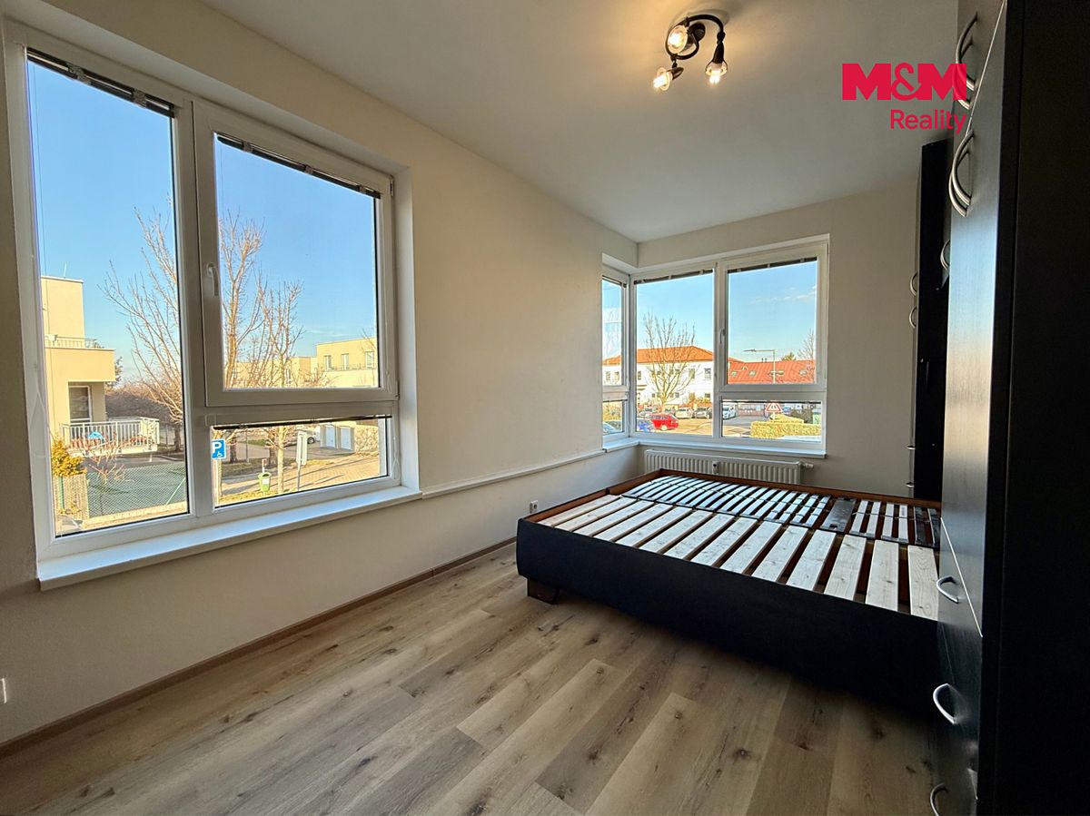 Pronájem bytu 2+kk 50 m² – fotografie 3