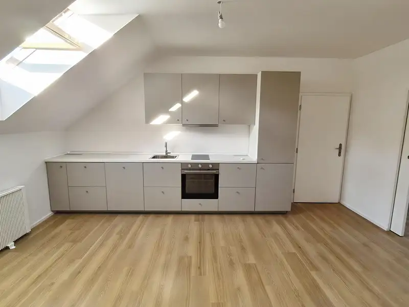Pronájem bytu 2+kk 46 m², Praha – náhled fotky 1