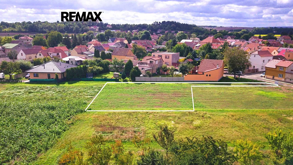 Prodej stavebního pozemku 1013 m²