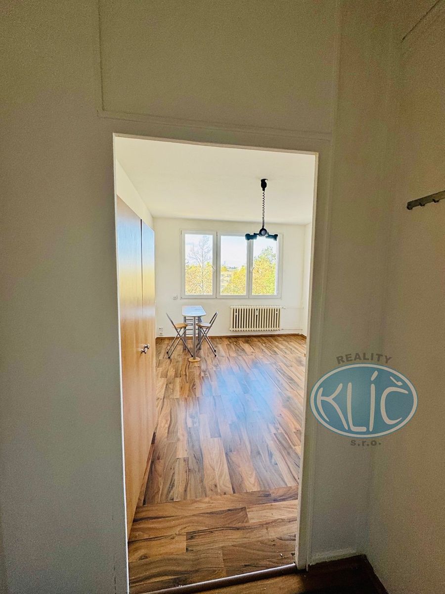 Pronájem bytu 1+kk 21 m² – fotografie 5