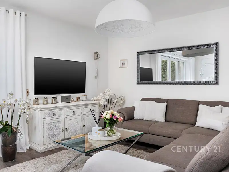 Prodej rodinného domu 103 m², pozemek 243 m², Syrovice – náhled fotky 2