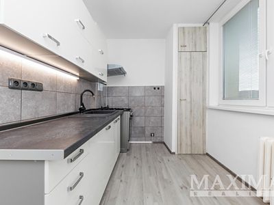 Pronájem bytu 1+1 38 m²