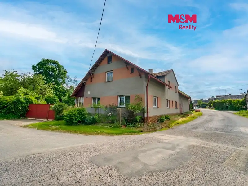 Prodej rodinného domu 215 m², pozemek 2023 m², Toužim – náhled fotky 1