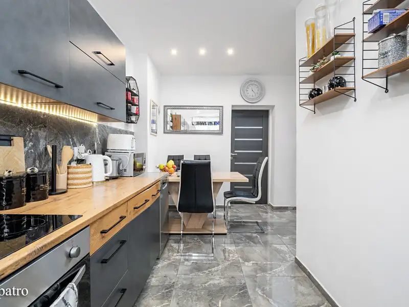 Prodej vícegeneračního domu 106 m², pozemek 93 m², Ústí nad Labem – náhled fotky 3