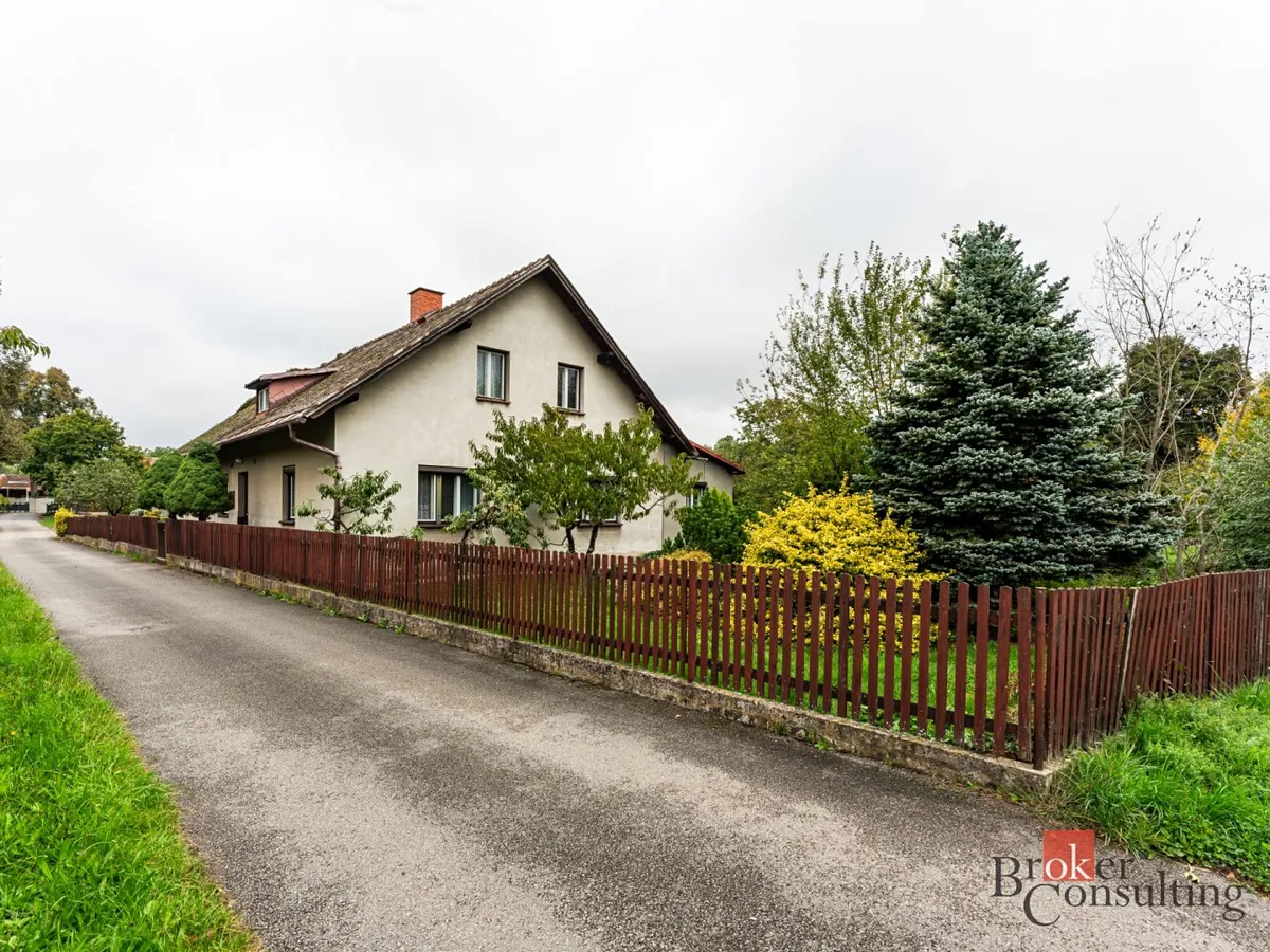 Prodej rodinného domu 119 m², pozemek 1325 m²