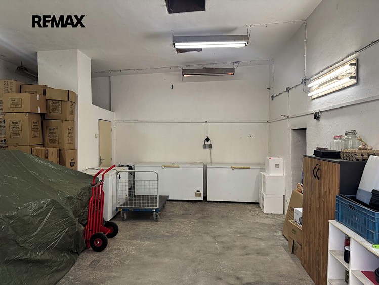 Комерційне приміщення на продаж, 600 м² (7 з 13)
