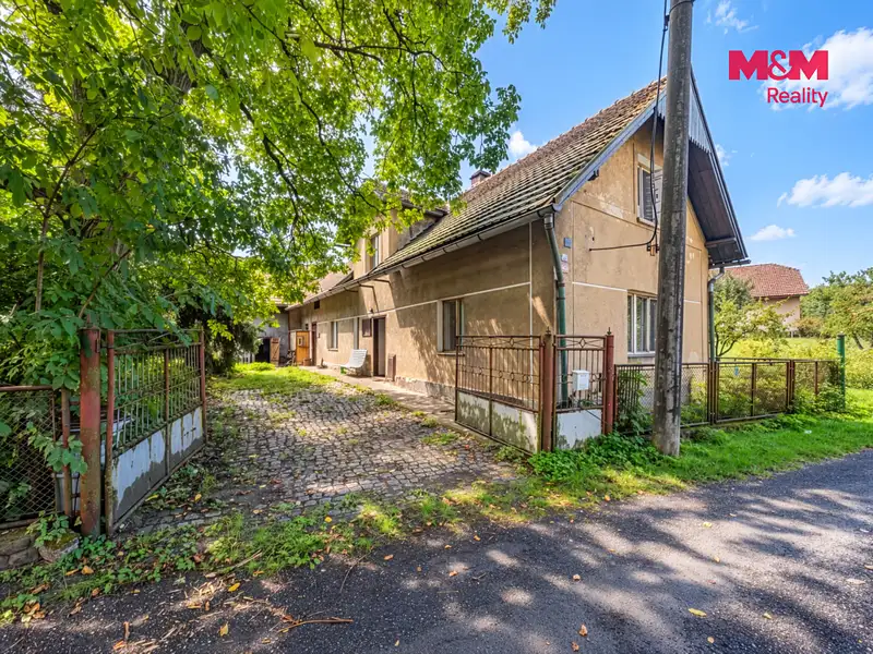 Prodej rodinného domu 196 m², pozemek 1246 m², Vysoká – náhled fotky 2