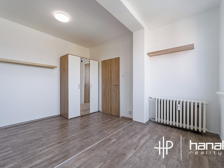 Квартира 3+1 в оренду, 64 м² (10 з 19)