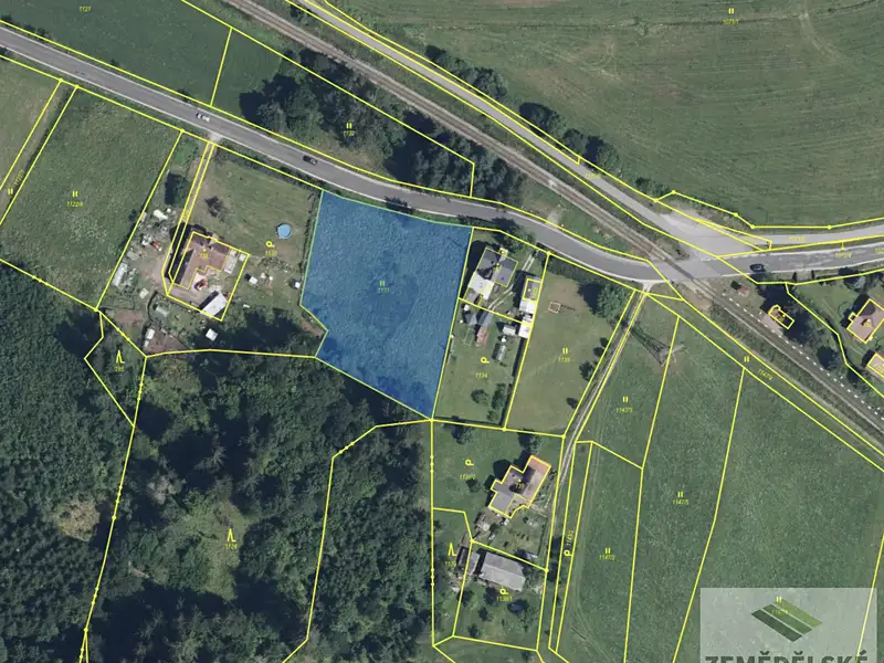 Prodej stavebního pozemku 3137 m², Hostinné – náhled fotky 2