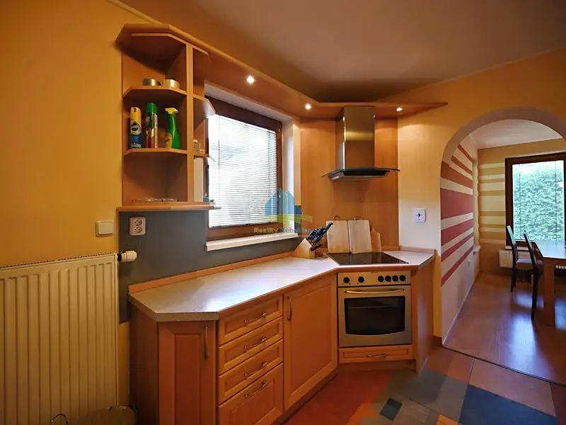 Prodej rodinného domu 135 m², pozemek 766 m², Františkovy Lázně – náhled fotky 3