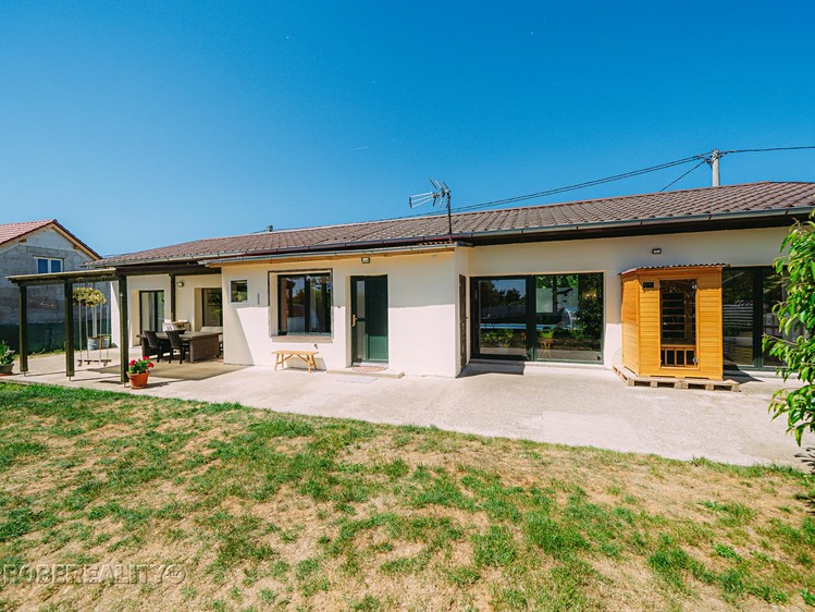 Prodej domu, 96 m² (21 z 35)