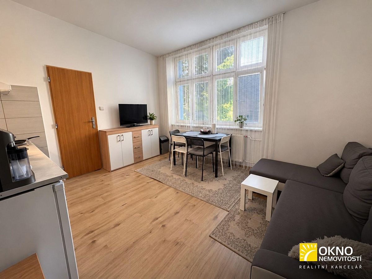 Pronájem bytu 2+kk 40 m²