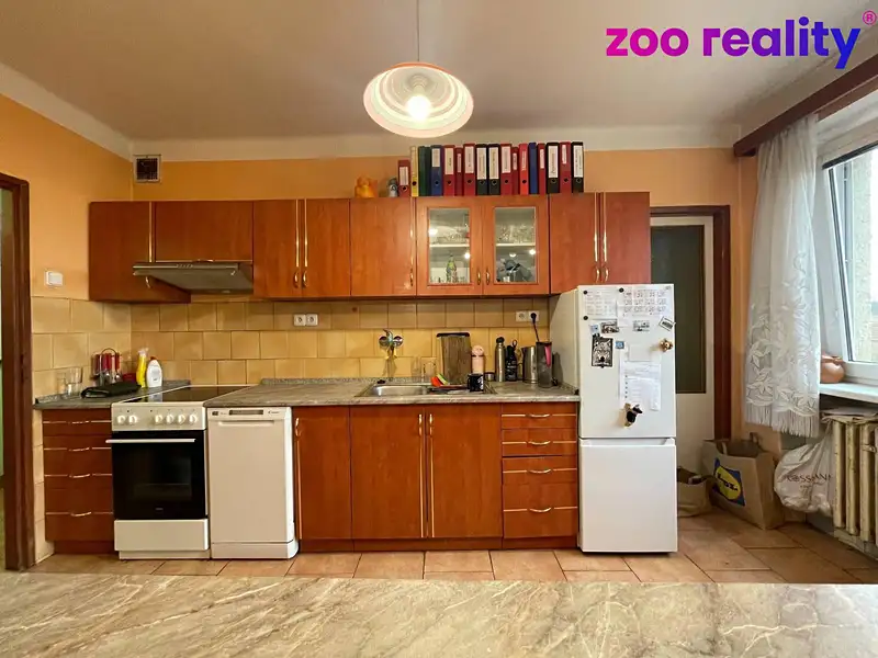 Prodej rodinného domu 228 m², pozemek 800 m², Tuřice – náhled fotky 3