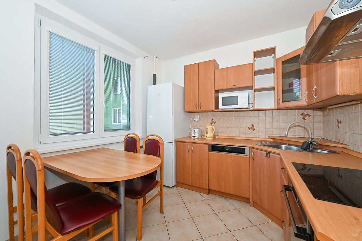 Pronájem bytu 3+1 74 m² – fotografie 3