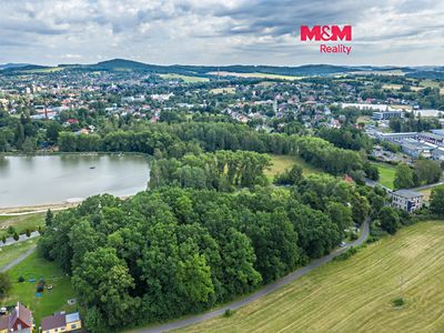 Prodej pozemku 2552 m²
