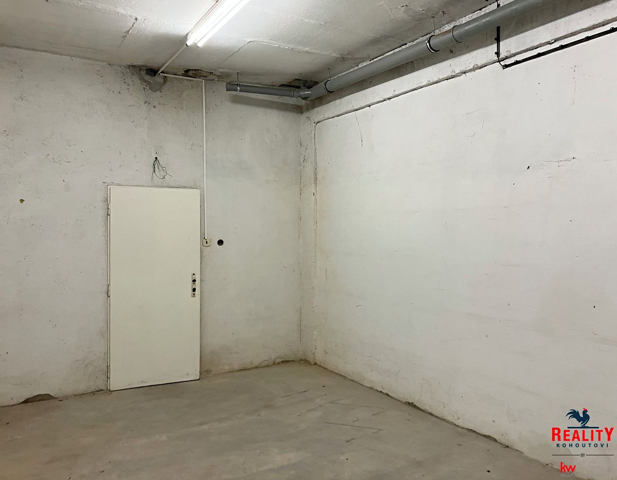 Pronájem skladového prostoru 17 m² – fotografie 2