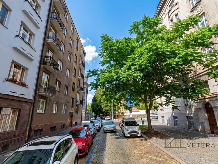 Prodej bytu 3+kk, 74 m² (26 z 27)