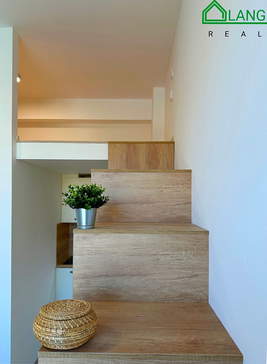 Pronájem bytu 1+kk 23 m² – fotografie 2