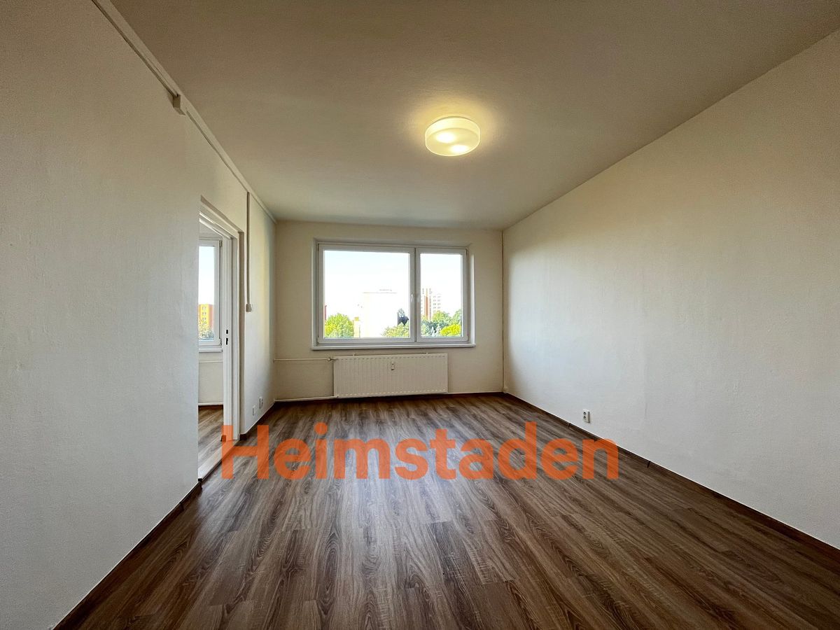 Pronájem bytu 3+1 68 m² – fotografie 2