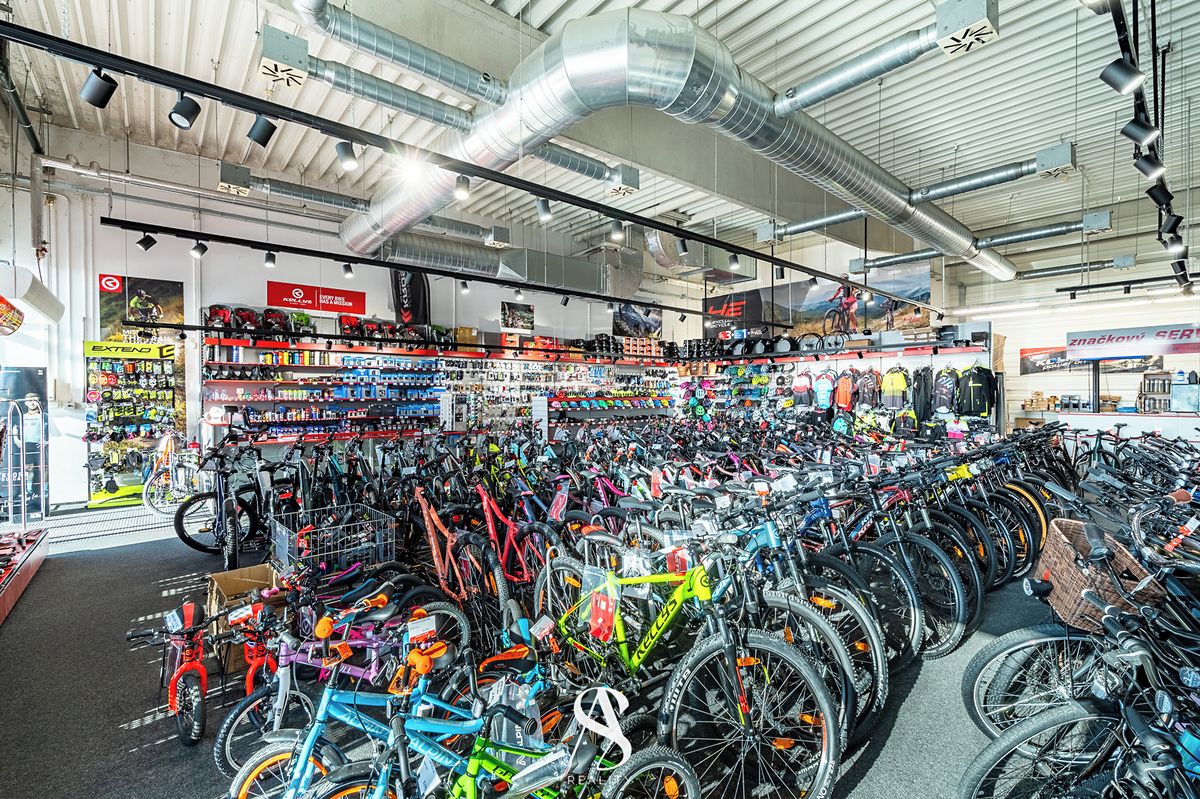 Pronájem obchodního prostoru 222 m² – fotografie 3