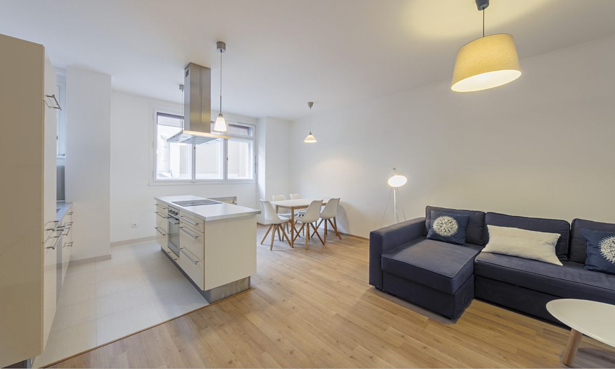 Pronájem bytu 2+1 92 m² – fotografie 4