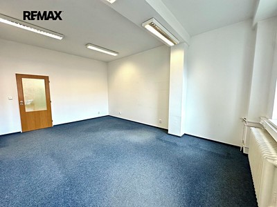 Комерційне приміщення в оренду, 44 м² (2 з 6)