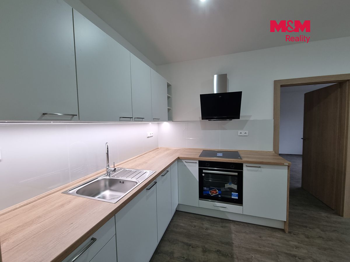 Prodej činžovního domu 960 m² – fotografie 3